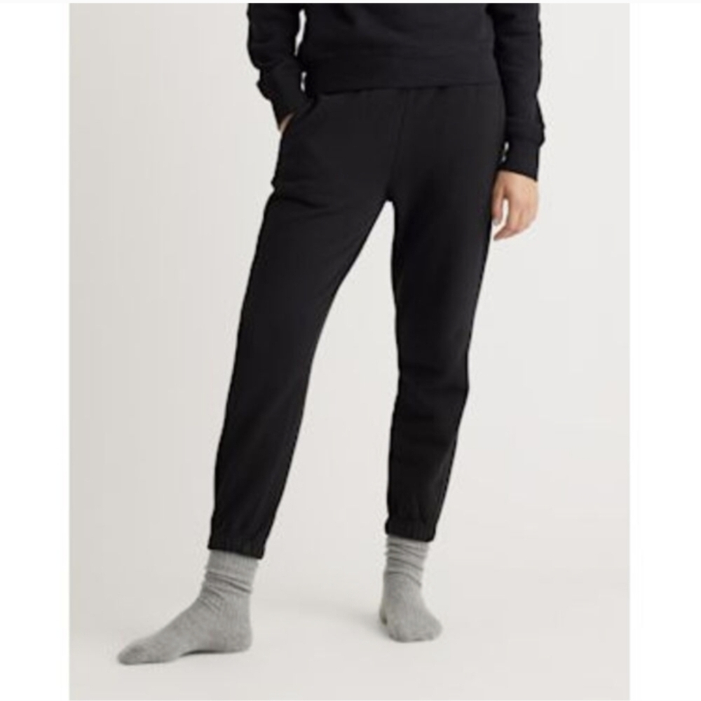 Quince Black Organic Heavyweight Fleece Boyfriend Sweatpants